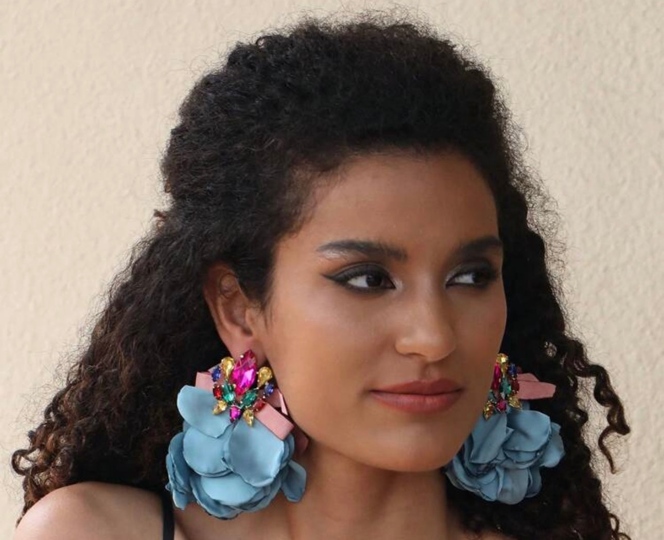 Rhinestone Flower Earrings