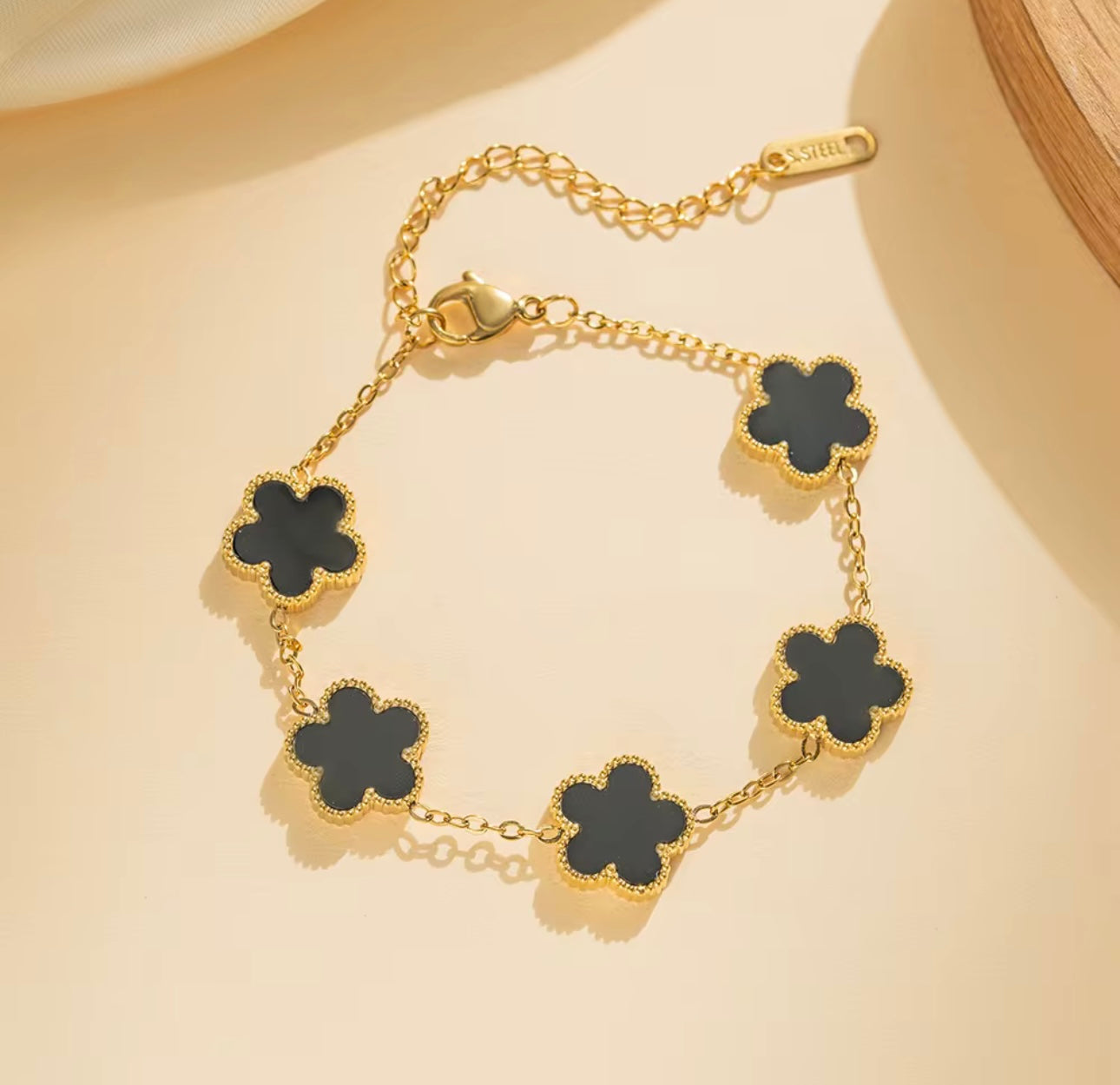 Clover Bracelet